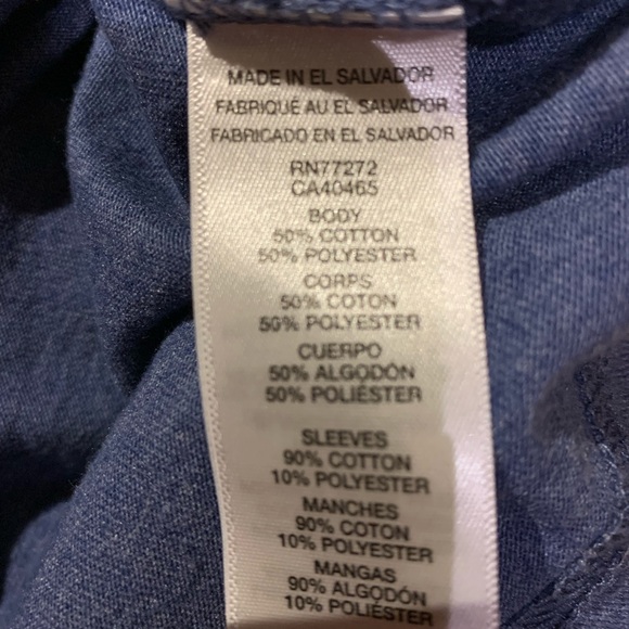 Batman-long sleeve shirt… perfect condition - Picture 4 of 4